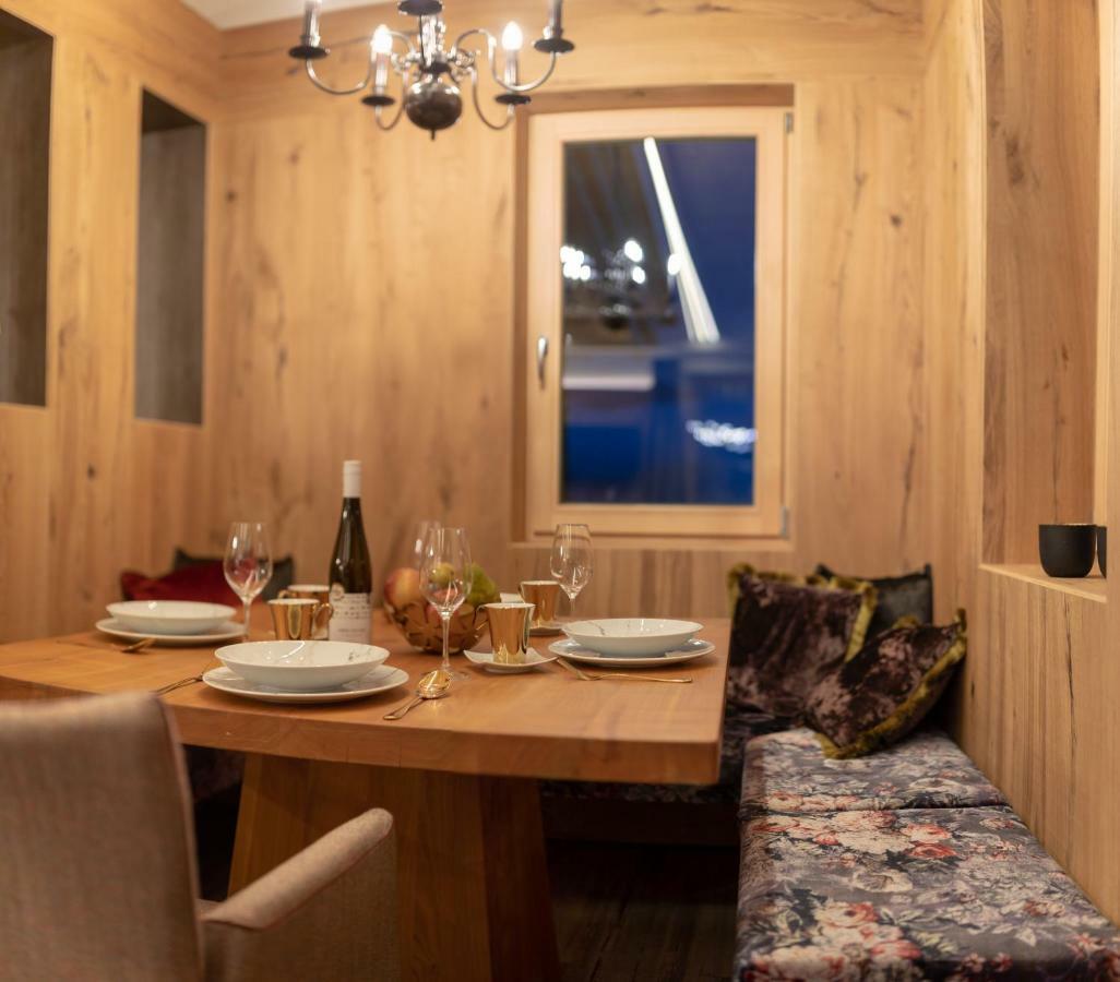 Appartement Zillertal Klee Mit Restaurant Kleementine รีด อิม ซิลเลอร์ทาล ภายนอก รูปภาพ